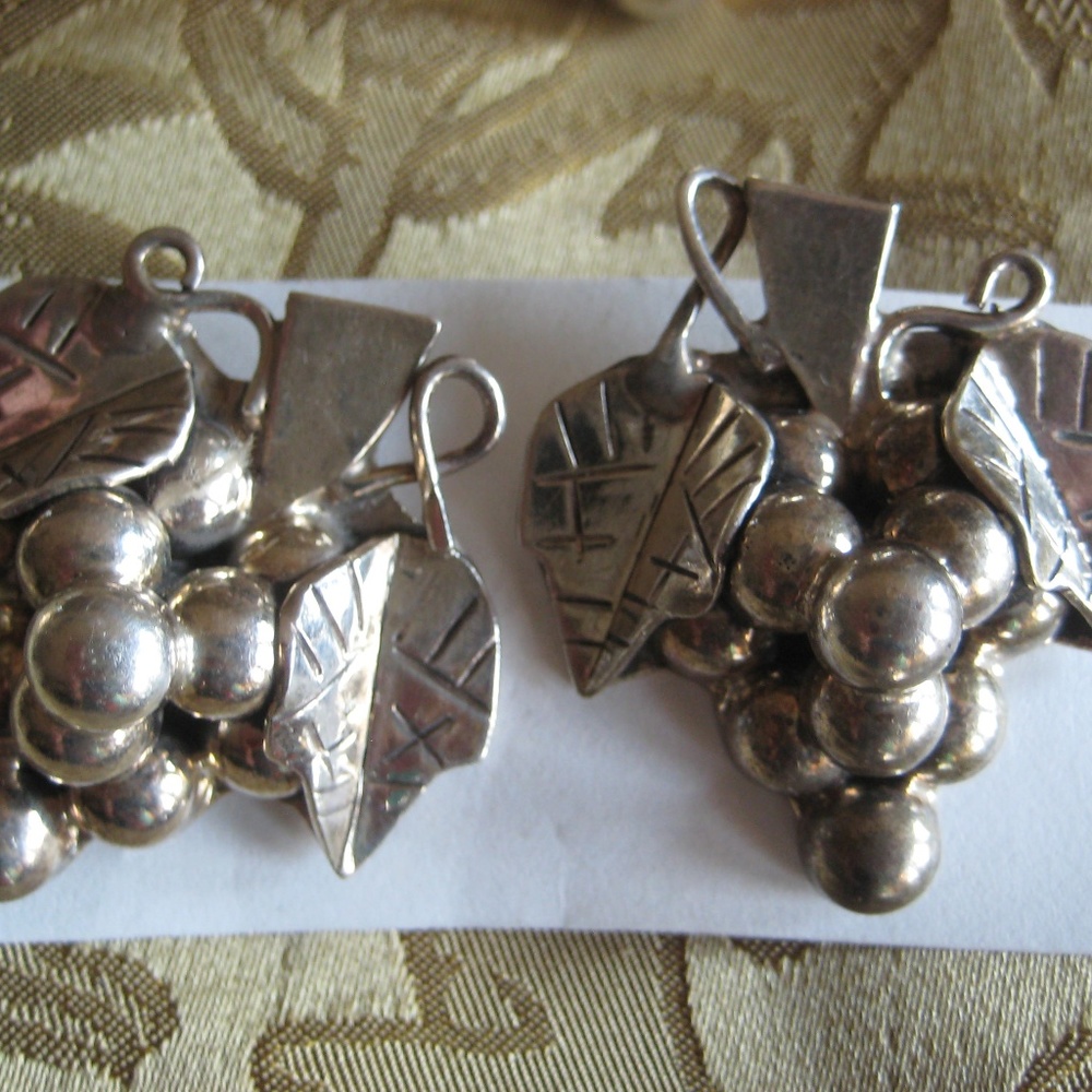 Sterling silver Grape set Earring Bracelet Pendant - Picture 4 of 8